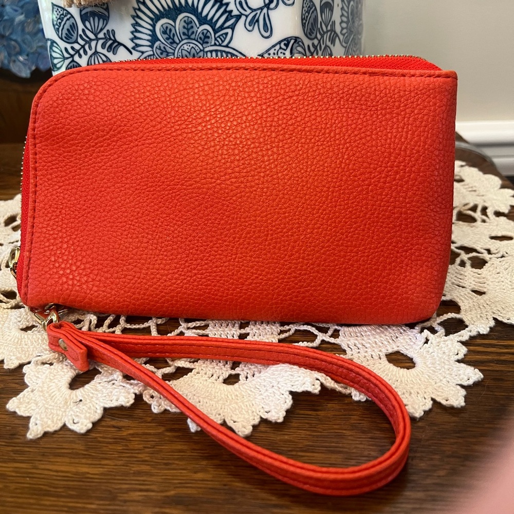 Charge It Red  Pebbled Leather Clutch with Wrist Strap USB Charging Block